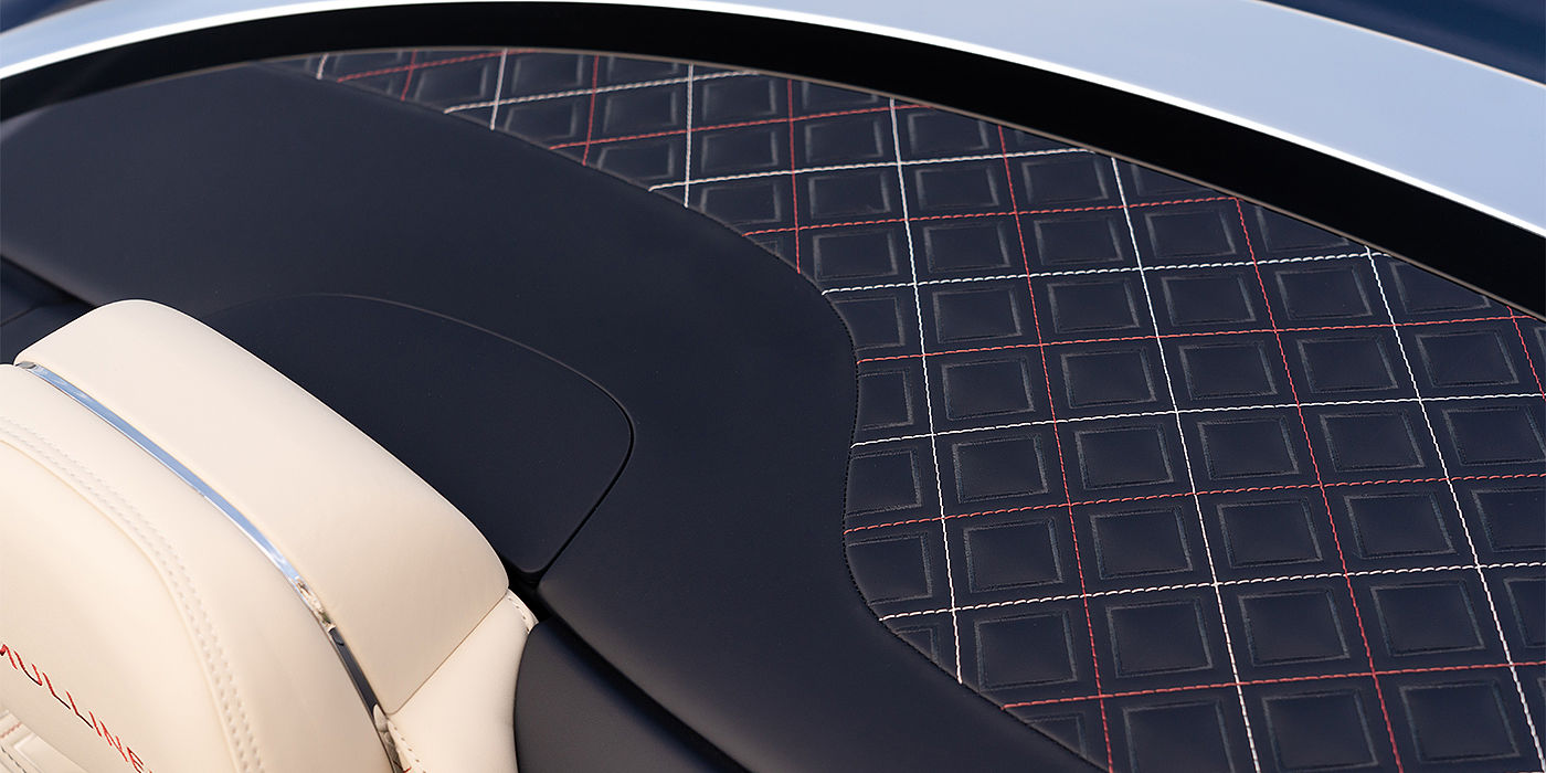 Bentley Braga Bentley Continental GTC Mulliner convertible seat and cross stitched tonneau cover